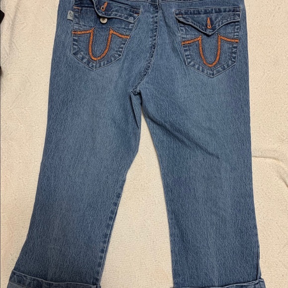 Capris - Picture 3 of 5